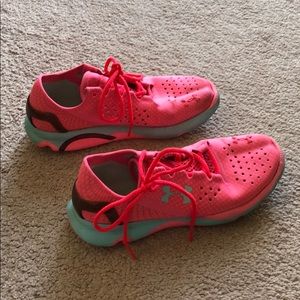 cute pink blue Under Armour sneakers size 6.5